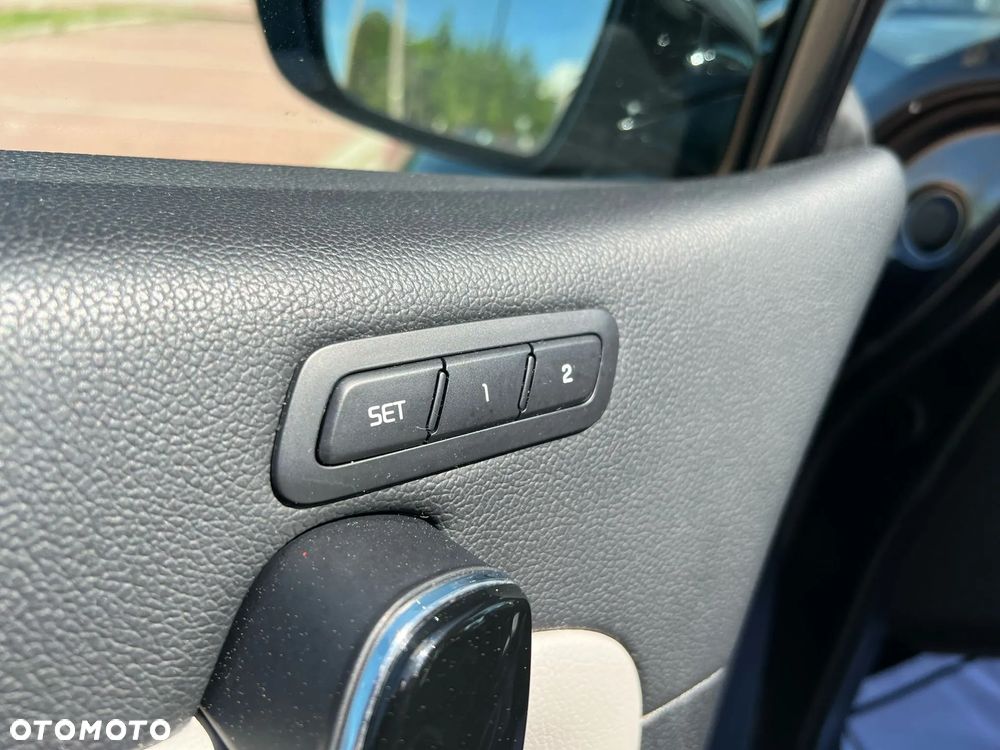Kia Ceed 1.6 GDI ISG Vision - 9