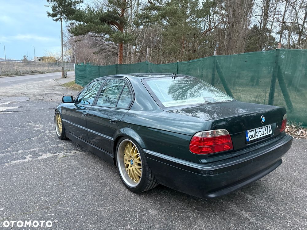 BMW Seria 7 - 6
