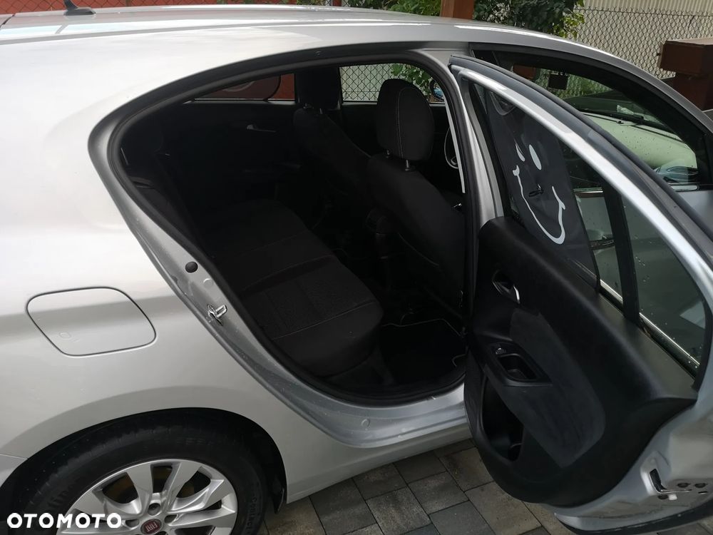 Fiat Tipo 1.4 T-Jet 16v Lounge - 14