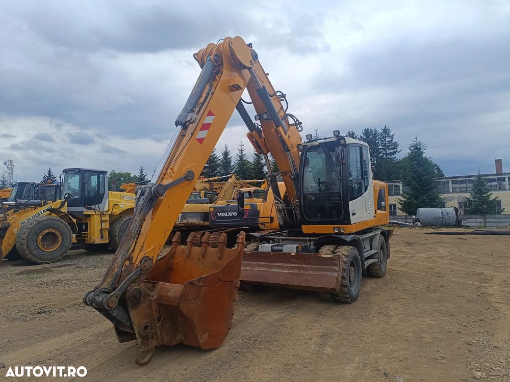 Liebherr A916 - 4