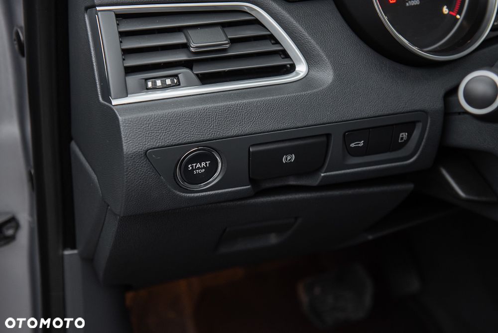 Peugeot 508 RXH BlueHDi 180 EAT6 Stop&Start - 22