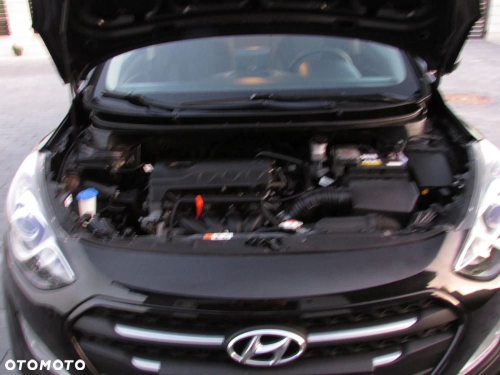 Hyundai i30 1.4 Comfort - 4