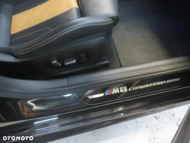 BMW M8 Competition - 7