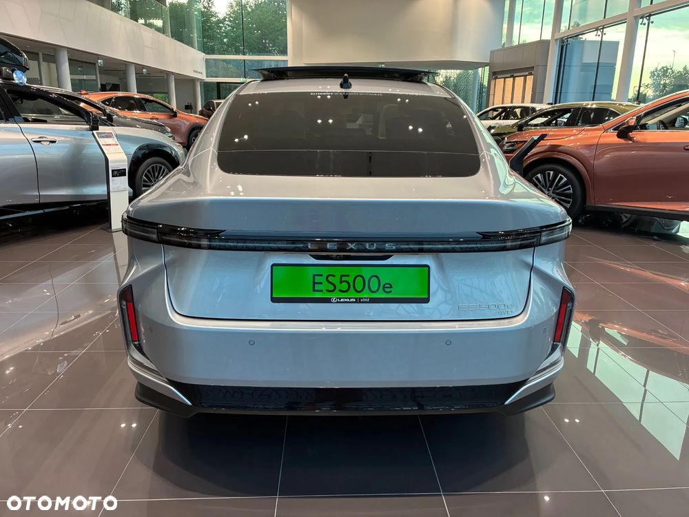 Lexus ES 500e Prestige AWD - 4