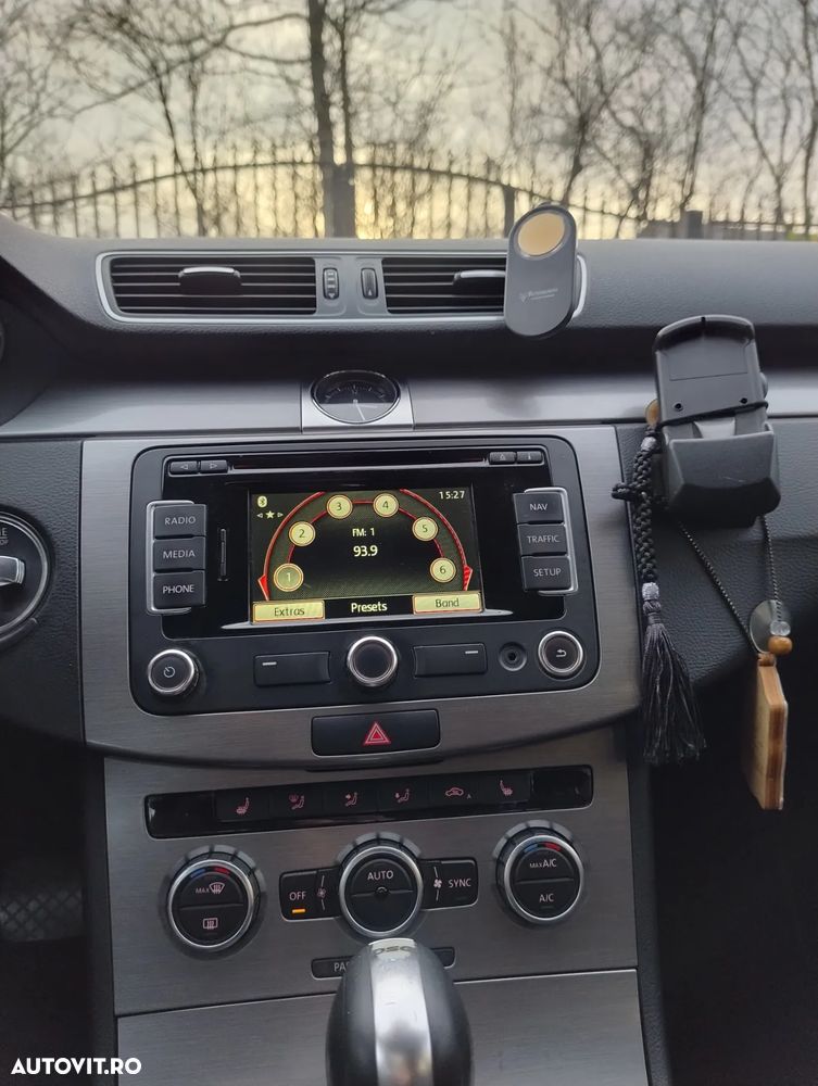 Volkswagen Passat Variant 2.0 TDI BlueMotion Technology DSG Trendline - 7