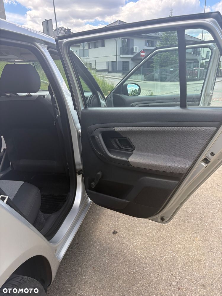 Skoda Fabia 1.6 TDI DPF Classic - 22