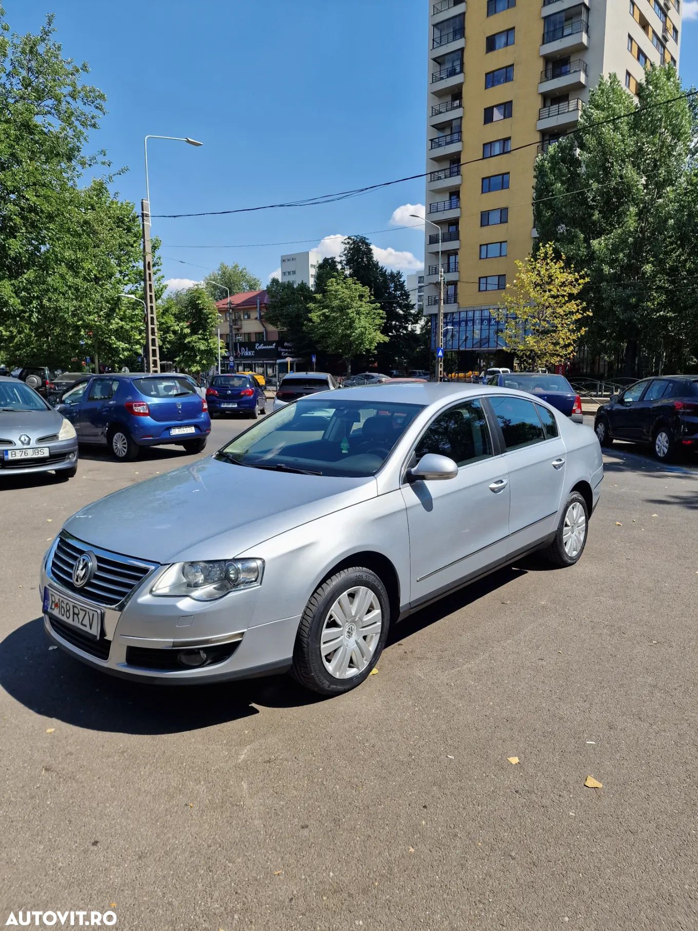 Volkswagen Passat Variant 2.0 TDI Highline DPF 4Motion - 1
