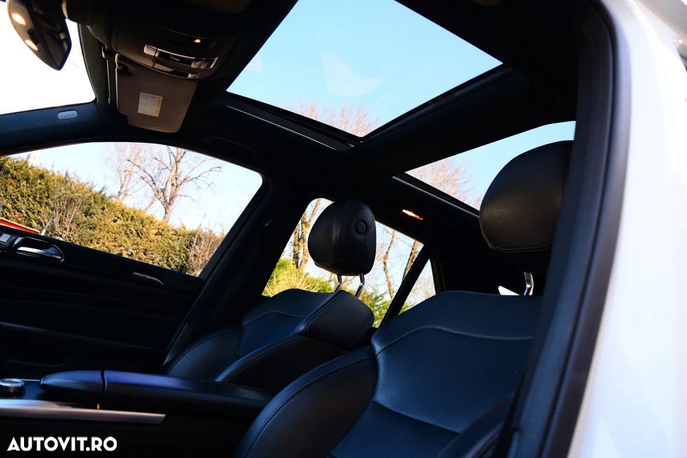 Mercedes-Benz ML - 14