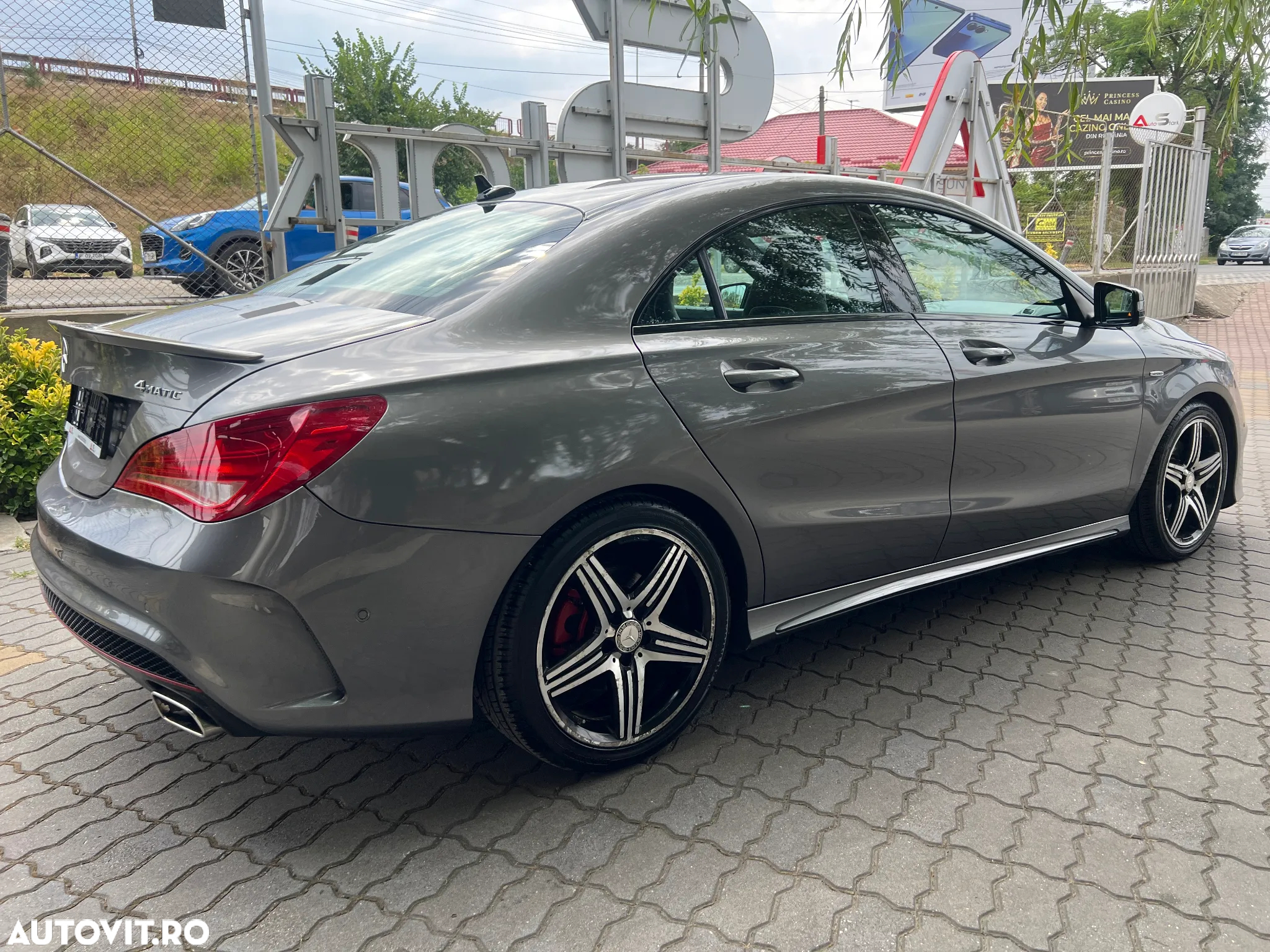 Mercedes-Benz CLA 250 4MATIC Aut. - 15