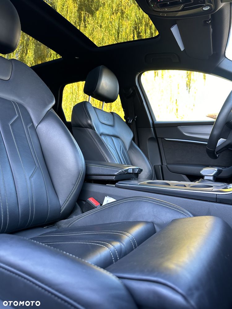 Audi A6 Avant 55 TFSI e quattro S tronic S line - 9