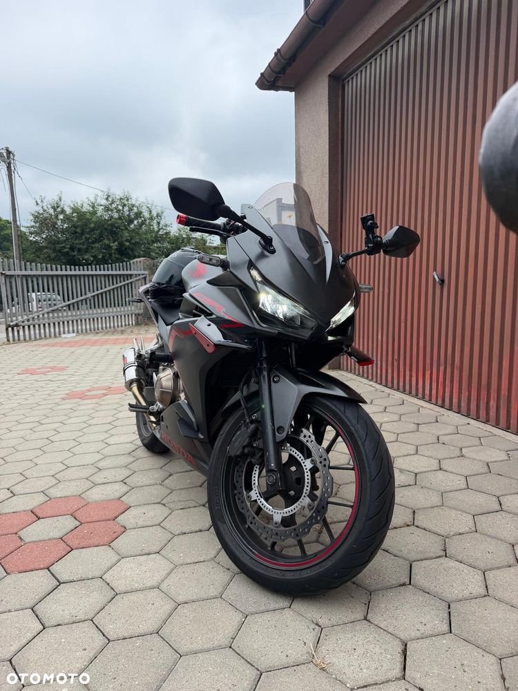 Honda CBR - 4