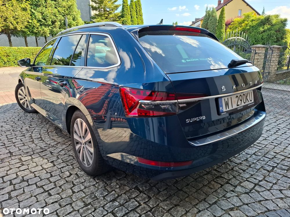 Skoda Superb 2.0 TDI SCR Style DSG - 6