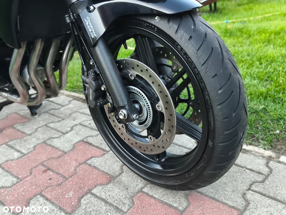 Honda CBF - 13
