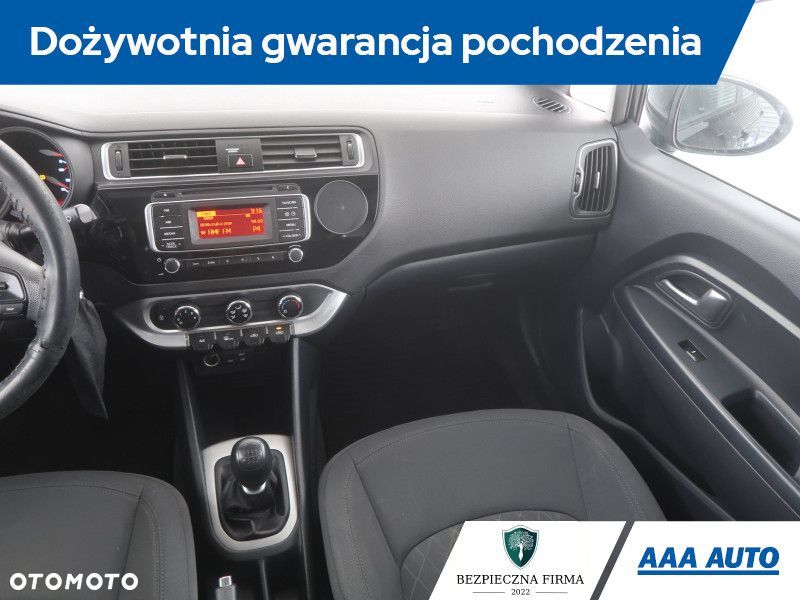Kia Rio - 10