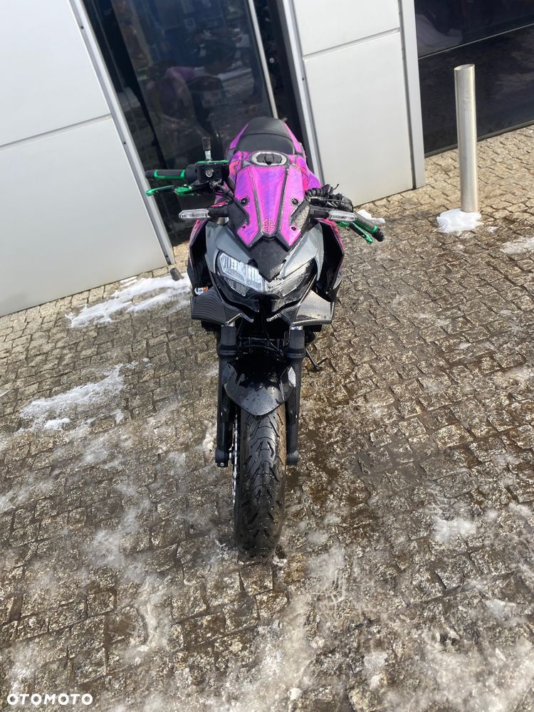 Kawasaki Z 650 - 5