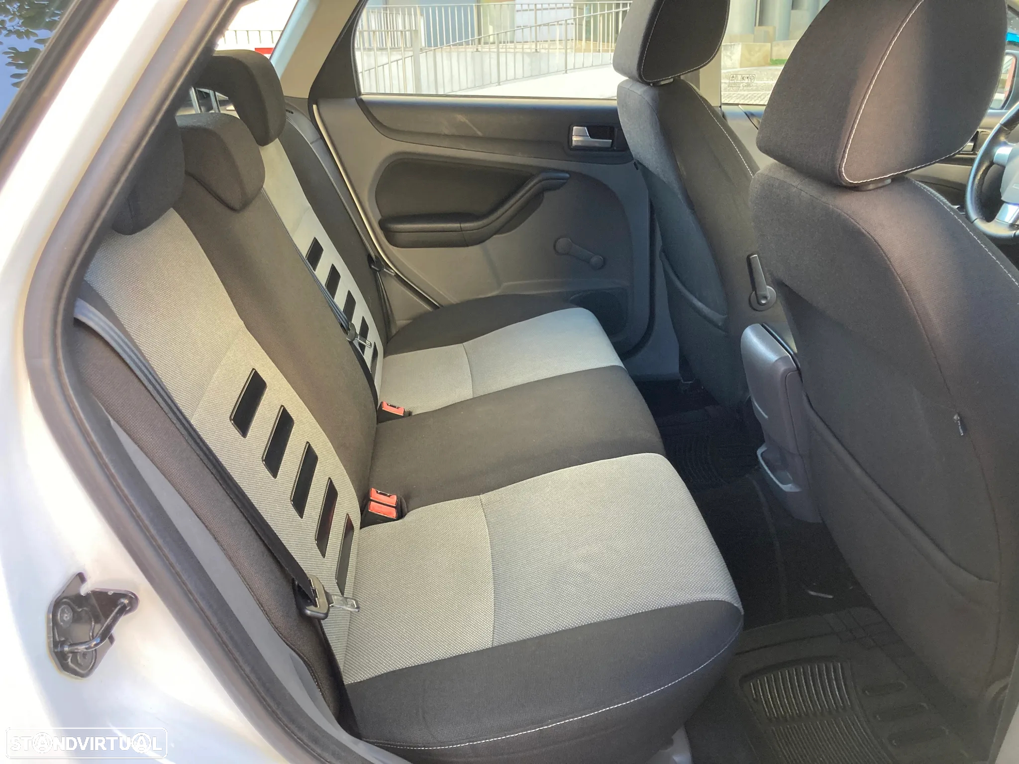 Ford Focus 1.6 TDCi Trend - 10