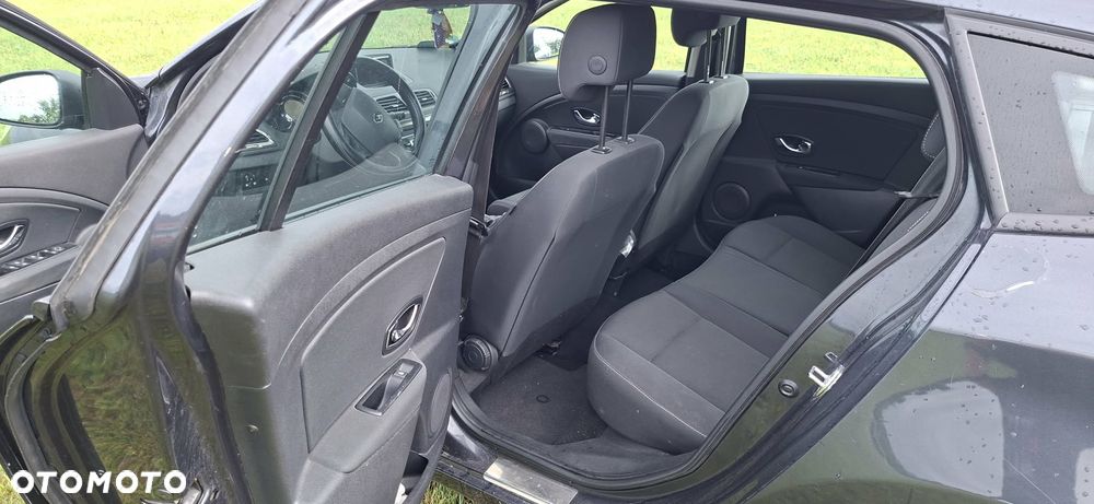 Renault Megane - 5
