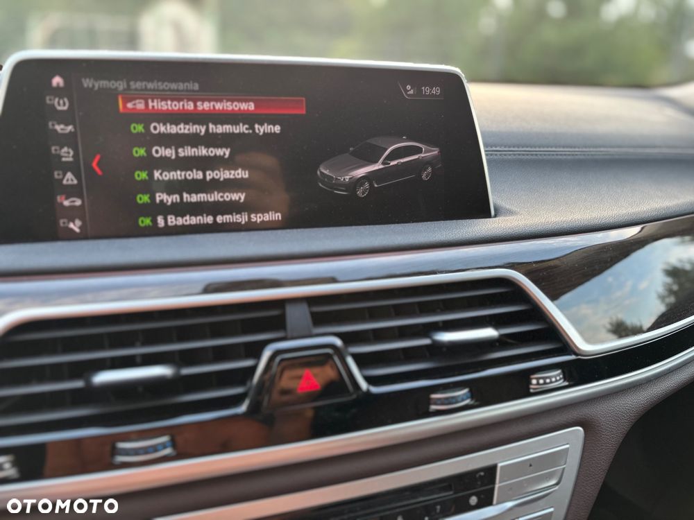 BMW Seria 7 - 24