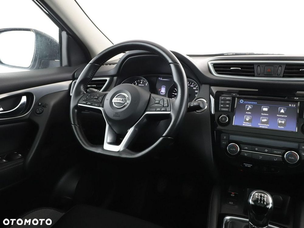 Nissan Qashqai 1.6 DIG-T N-Connecta - 17