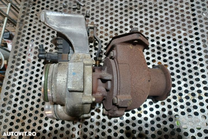 Turbosuflanta N47 D20 C 25820310FR 781018902 6NW009660 GT1749V 781018 - 1