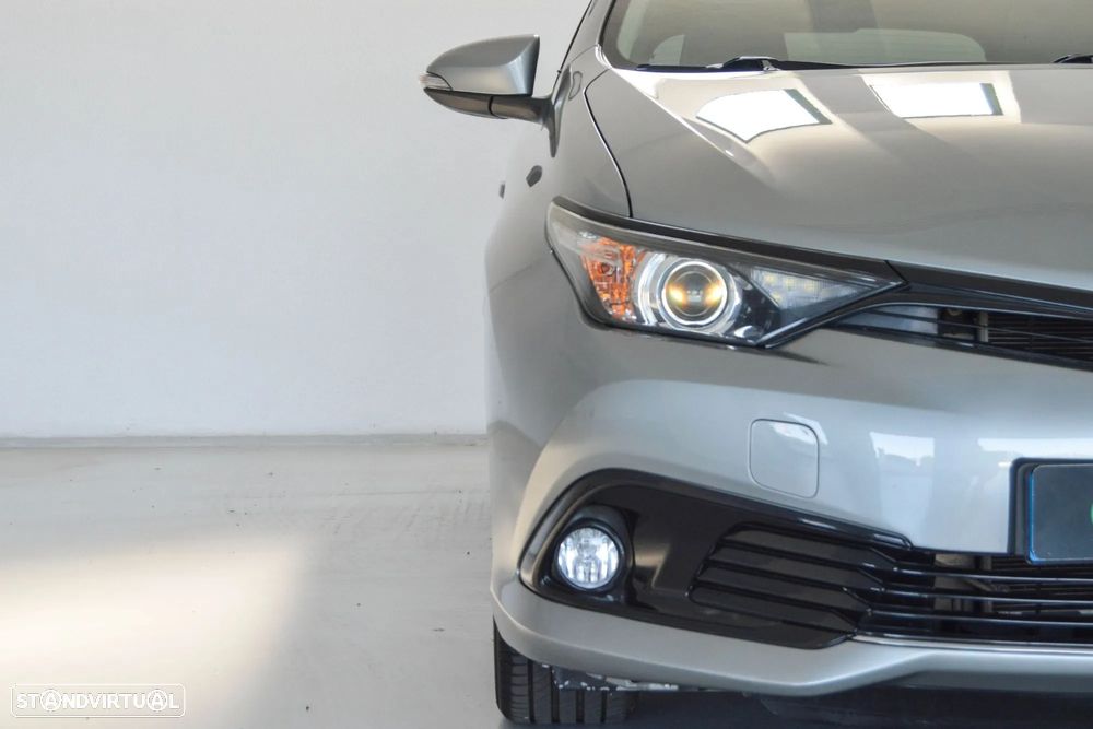 Toyota Auris 1.4 D-4D Comfort - 21