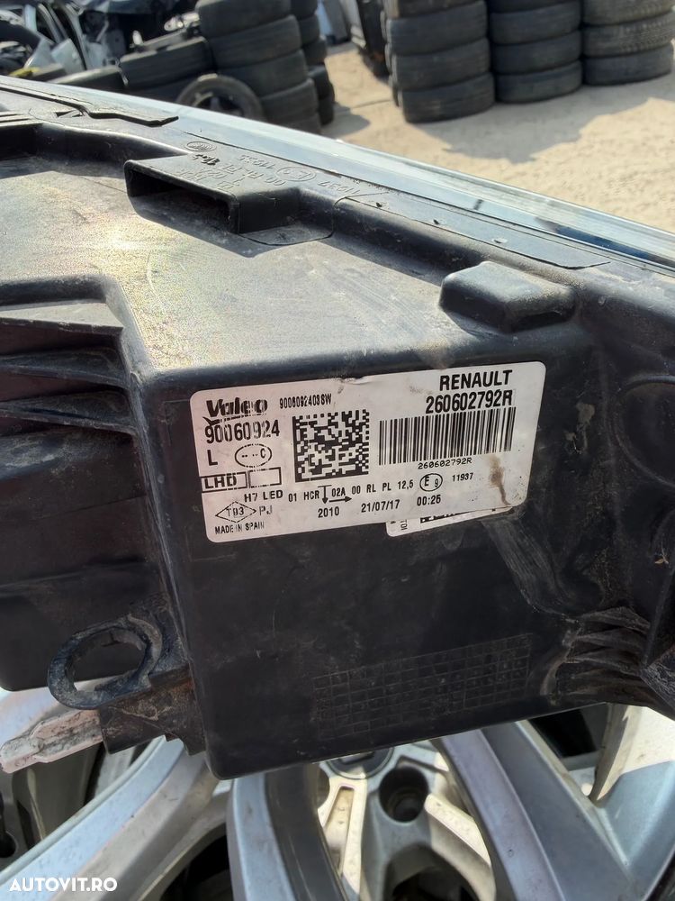 Far stânga renault megane 4 led cu lupa - 3