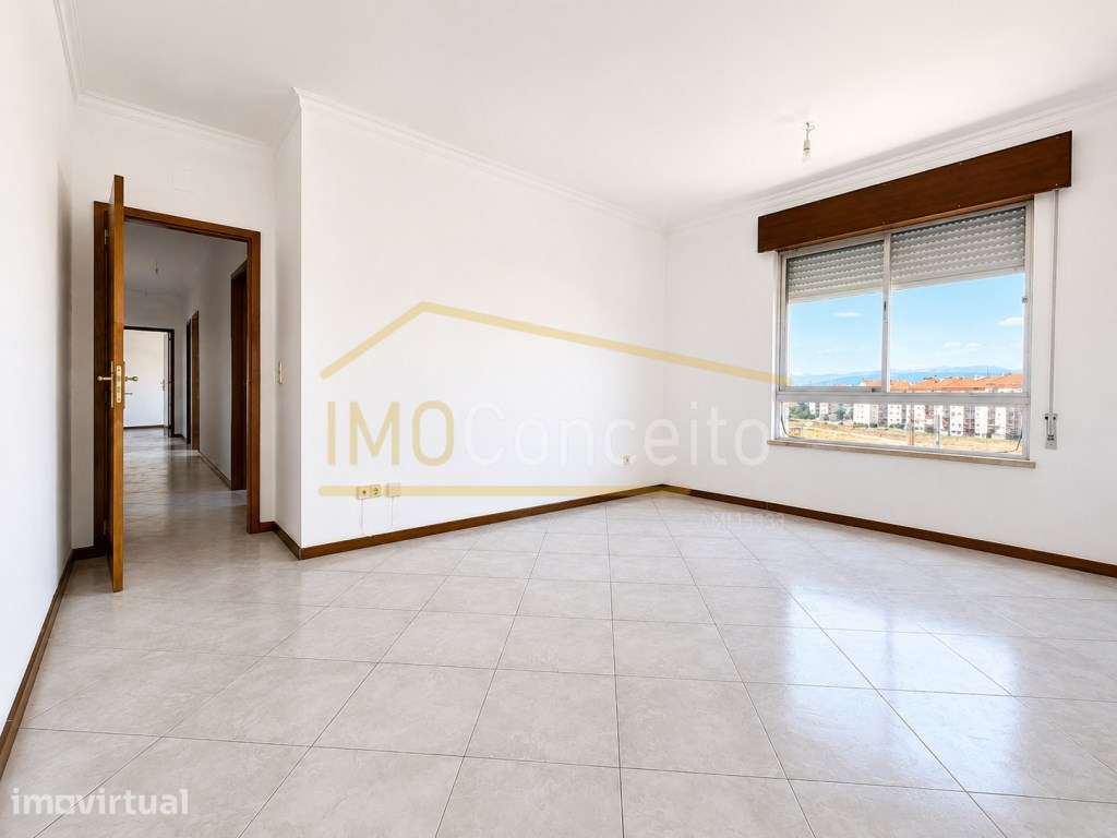 Apartamento T3| Pronto a Habitar Junto à Estação| Excelente Exposiç... - Grande imagem: 5/26