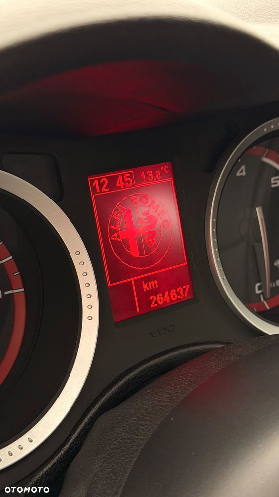 Alfa Romeo 159 1.9 JTDM 16V DPF ti - 16