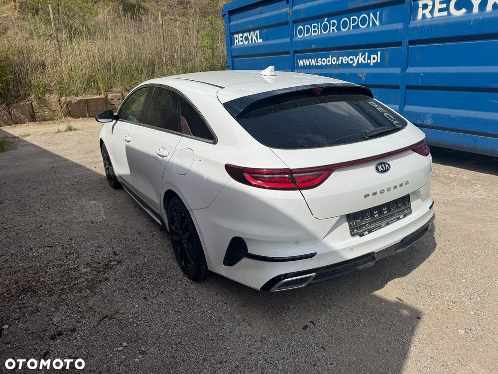 Kia ProCeed 1.6 CRDi Eco-Dynamics+ (48V Mild-Hybrid) DCT7 GT LINE - 7