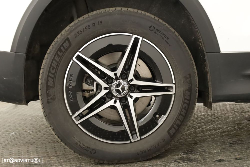 Mercedes-Benz EQB 250+ AMG Line - 5