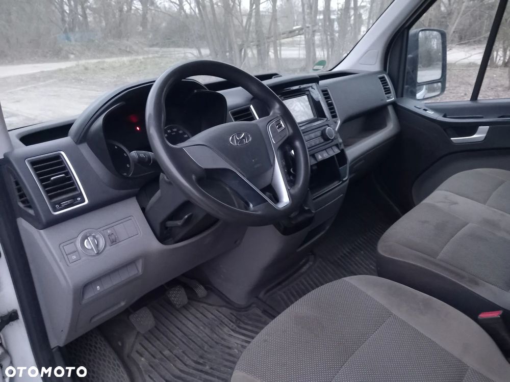 Hyundai H350 - 7