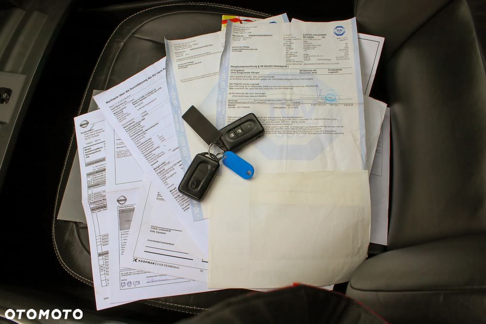 Nissan Qashqai 2.0 dCi DPF tekna - 39