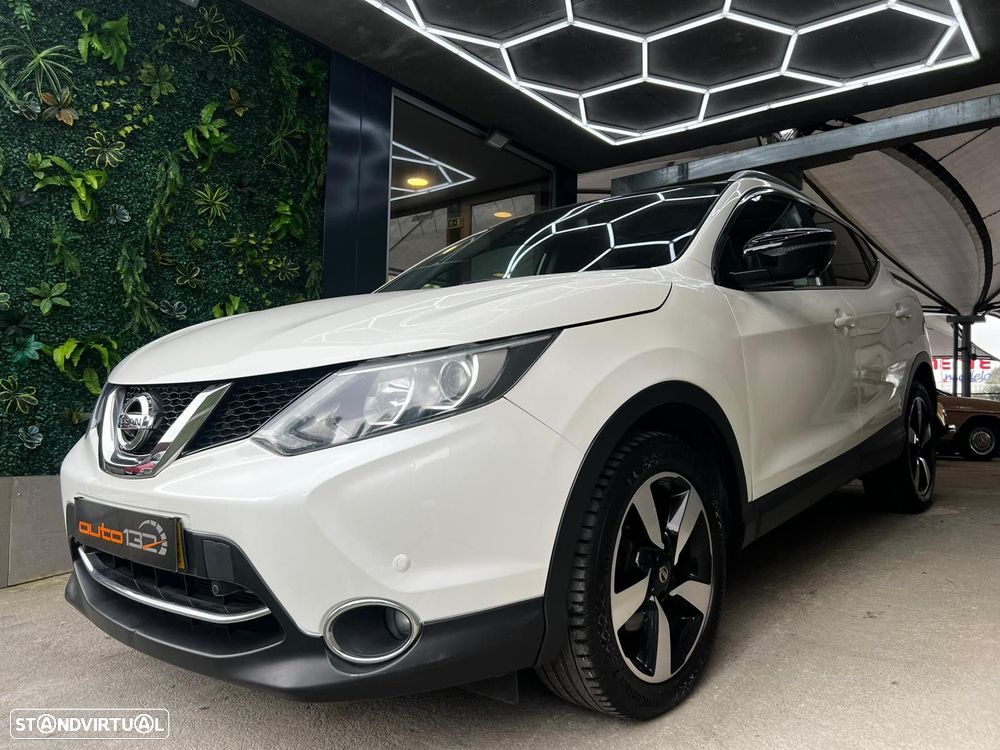 Nissan Qashqai 1.2 DIG-T Tekna Premium Pele S P.Preta - 3