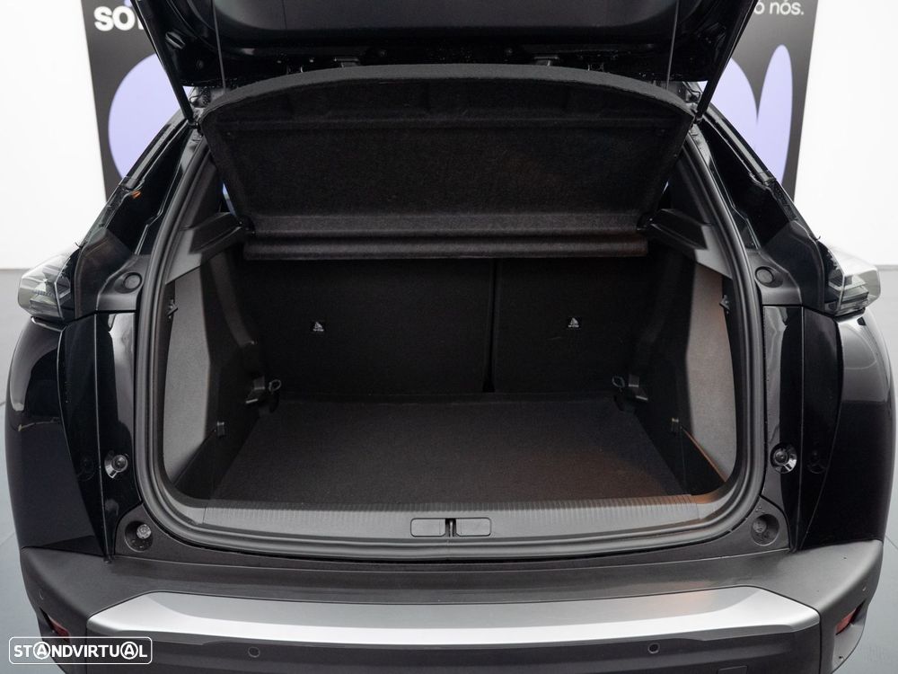 Peugeot 2008 1.2 PureTech Style - 12