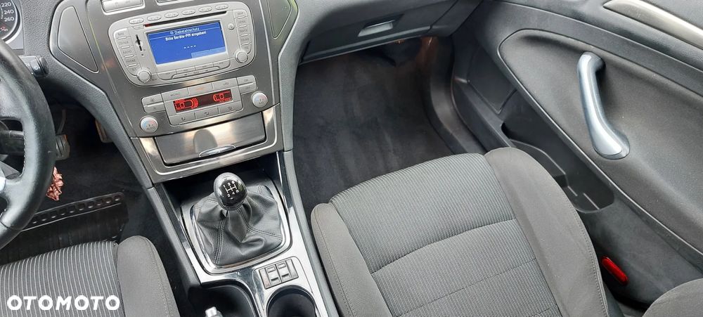 Ford Mondeo 2.0 FF Platinium X Plus (Titanium) - 13