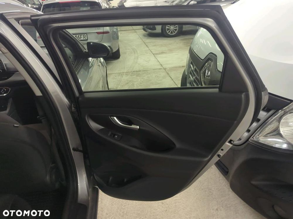 Hyundai i30 1.0 T-GDI Modern - 18