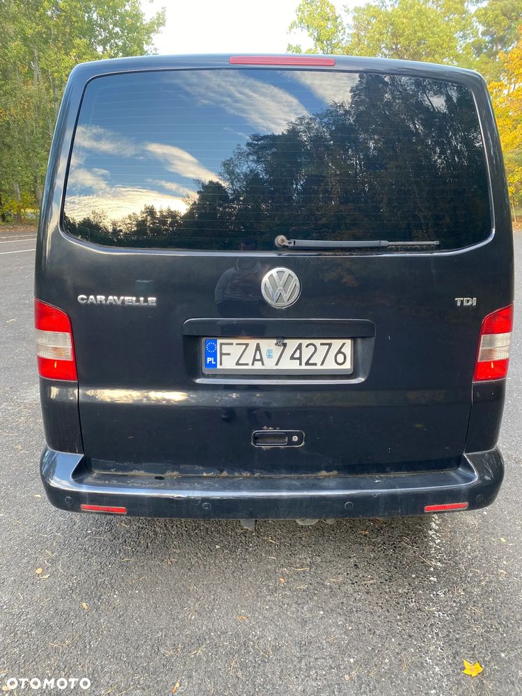 Volkswagen Caravelle - 5