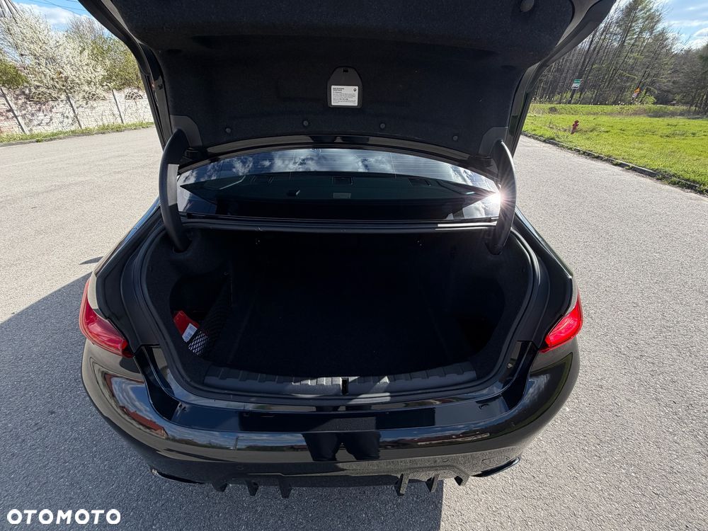 BMW Seria 3 M340i xDrive sport - 12