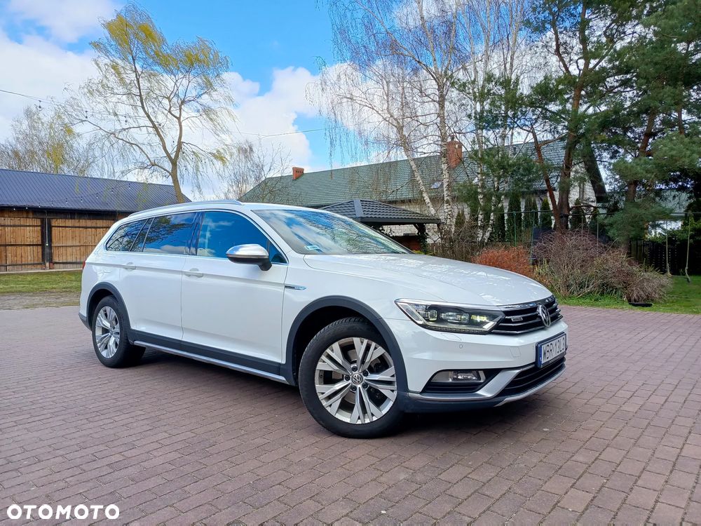 Volkswagen Passat 2.0 TDI BMT 4Mot Highline DSG - 1