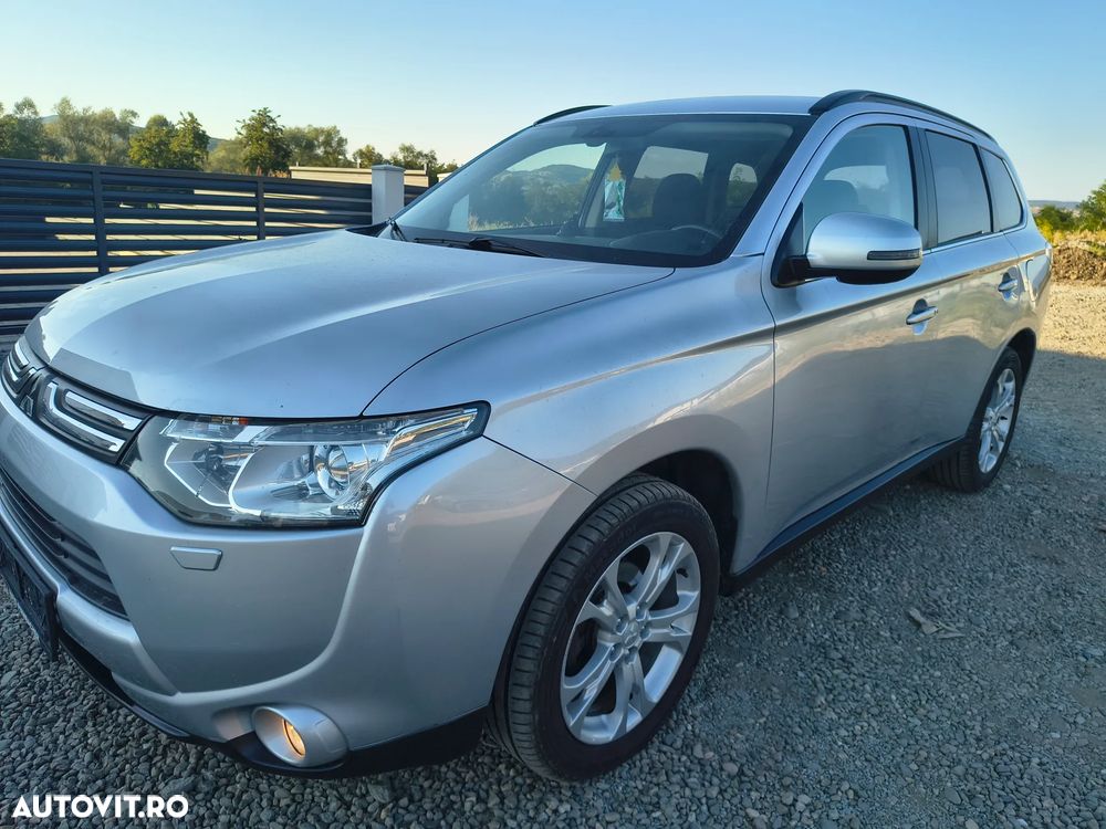Mitsubishi Outlander 2.2L DI-D AS&G 6MT 4WD Instyle A60 - 2