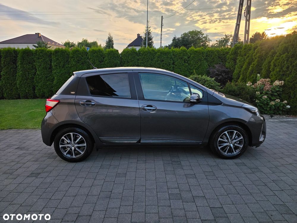 Toyota Yaris 1.5 20th Anniversary - 4
