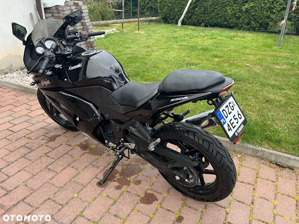Kawasaki Ninja 250R - 7