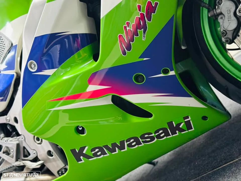 Kawasaki ZXR 750 - 11
