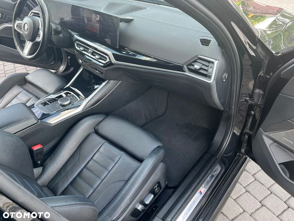 BMW Seria 3 330i xDrive M Sport - 21