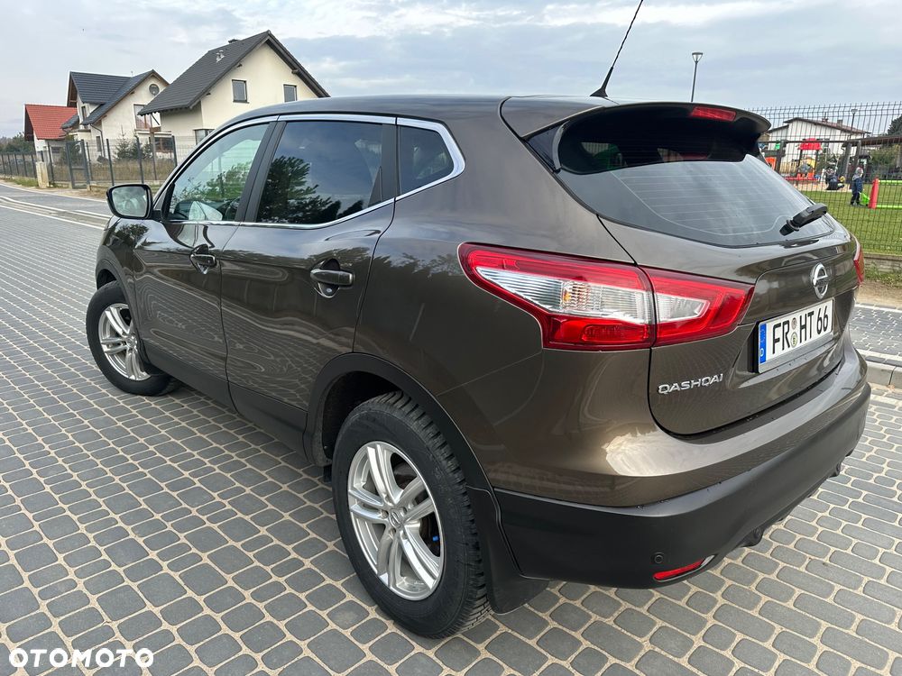 Nissan Qashqai 1.6 dCi 4 x 4 DPF acenta - 6