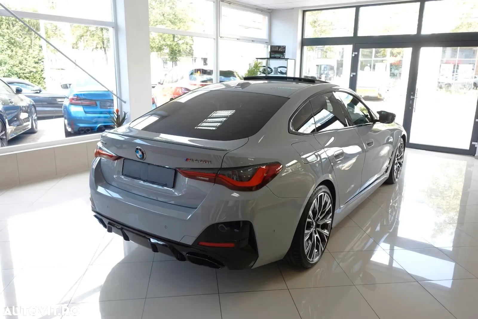 BMW M4 M440i xDrive AT MHEV - 4