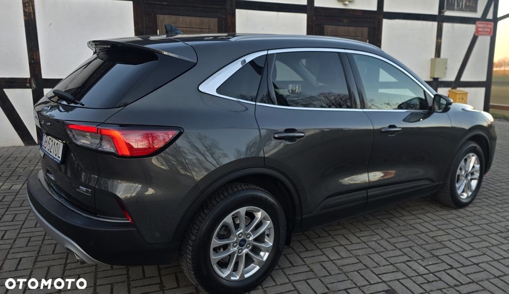 Ford Kuga 2.0 EcoBlue Hybrid TITANIUM - 4