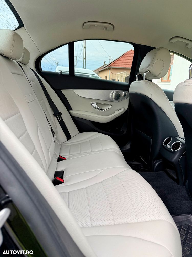 Mercedes-Benz C 250 d 4Matic 9G-TRONIC - 6