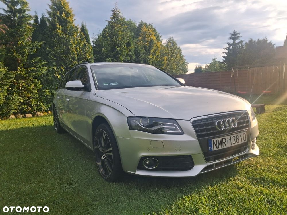 Audi A4 Avant - 4