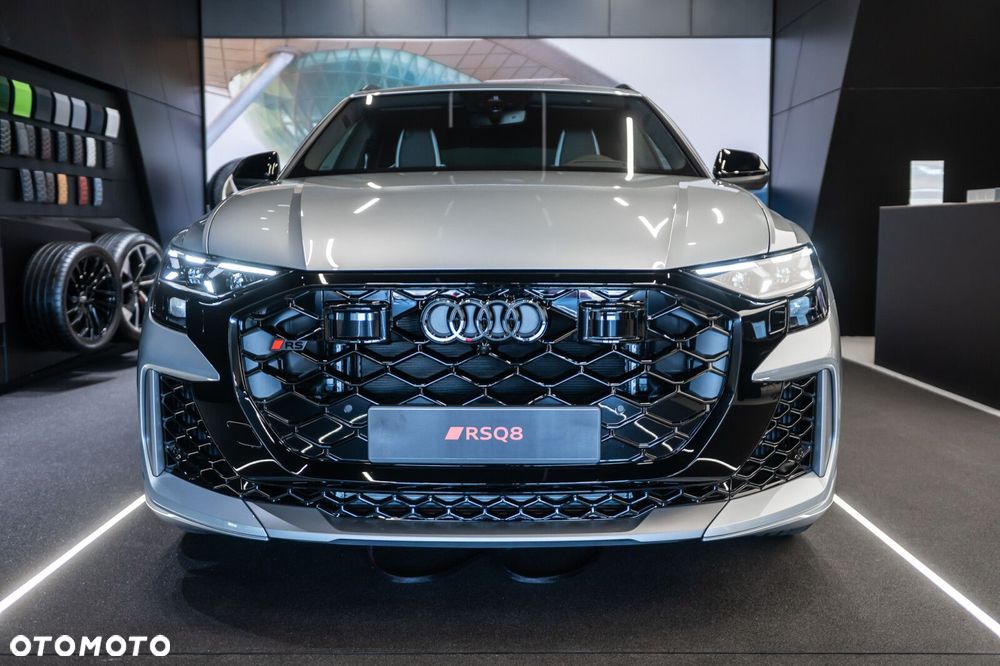 Audi RS Q8 - 3